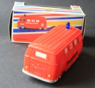 Pepe Volkswagen T1 Feuerwehr-Bus 1965 Plastikmodell mit Friktionsantrieb in Originalbox (9110)